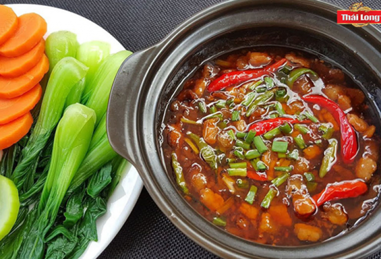 Rau Củ Luộc Chấm Kho Quẹt Với Nước Mắm Thơm Ngon Đúng Điệu